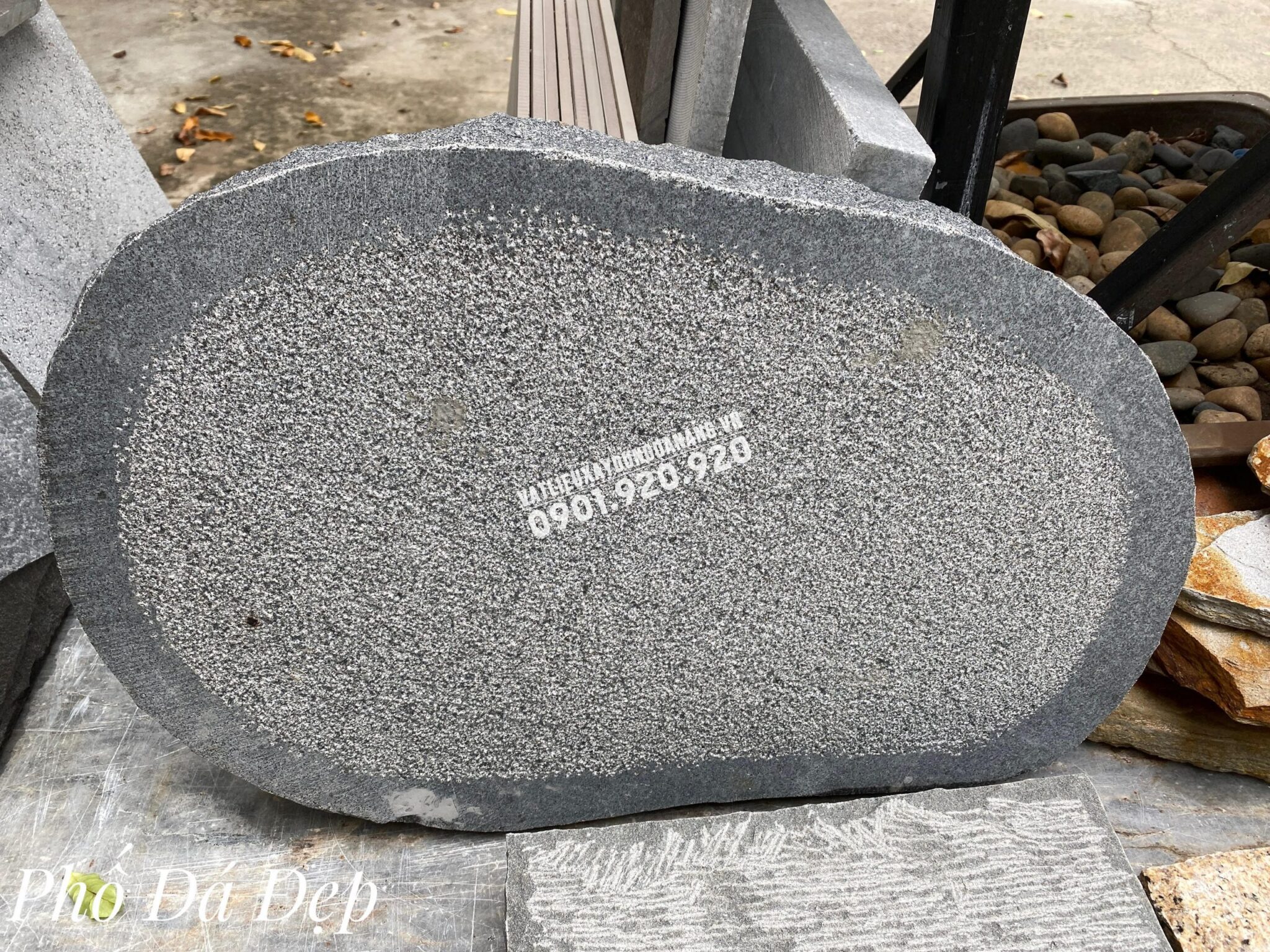 Đá Thớt Băm Granite Đen Ánh Kim - Phố Đá Đẹp