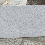 Đá Granite Trắng Băm Mặt Khổ Lớn Lát Nền Sân Vườn