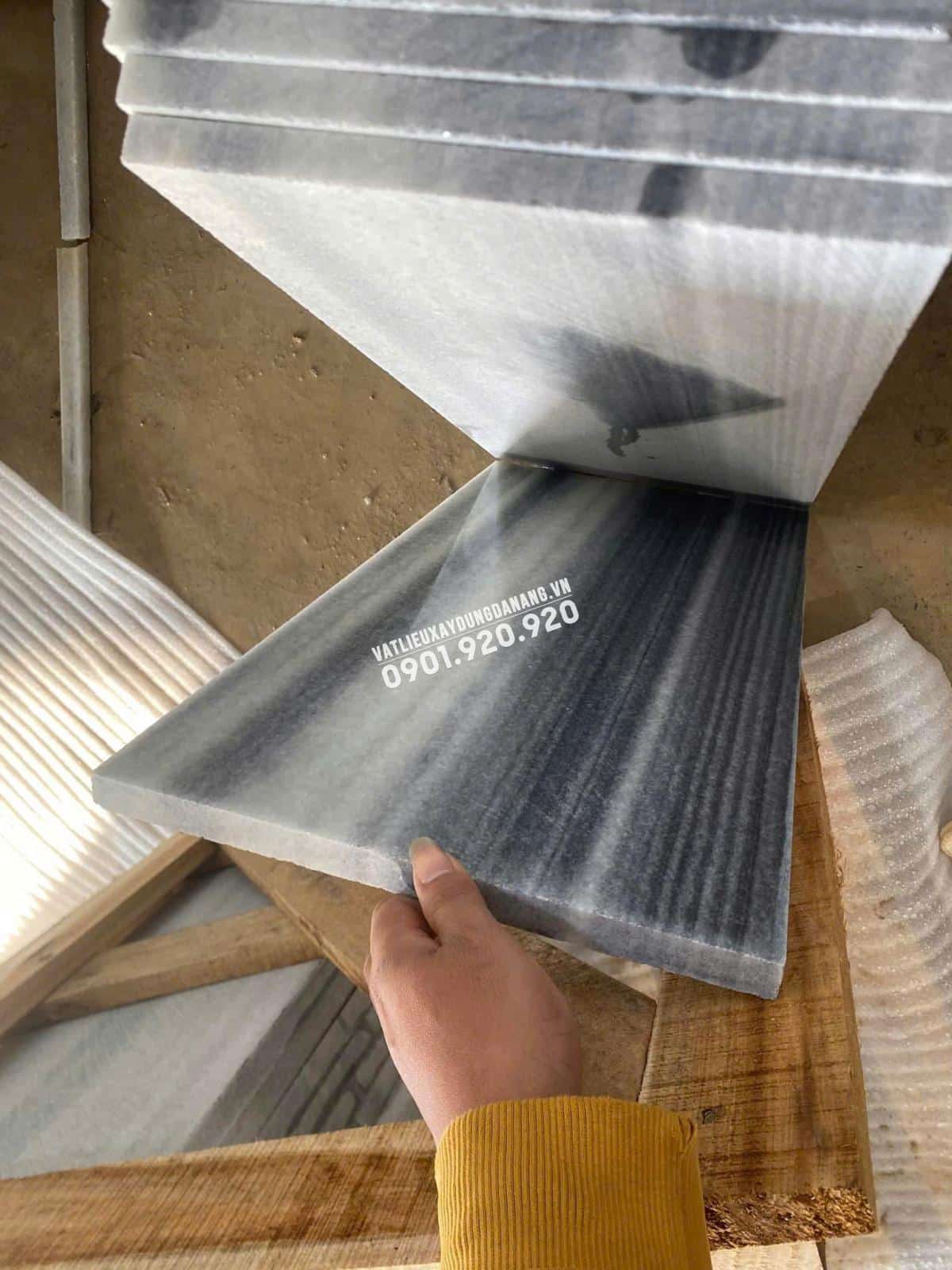 Đá sọc dưa lát hồ bơi phổ biến