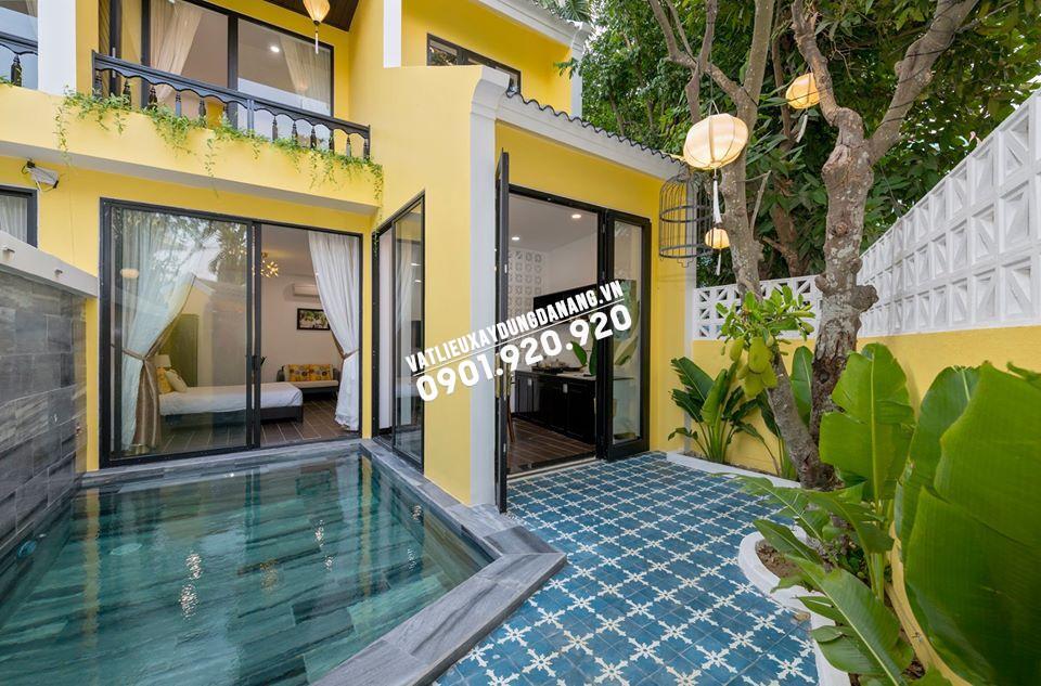 Hồ bơi đẹp lát đá tự nhiên