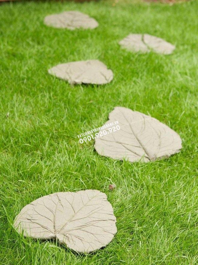 CHIẾC LÁT BÊ TÔNG - VẺ ĐẸP CỦA SỰ SÁNG TẠO TRONG TRANG TRÍ TIỂU CẢNH NGOÀI TRỜI