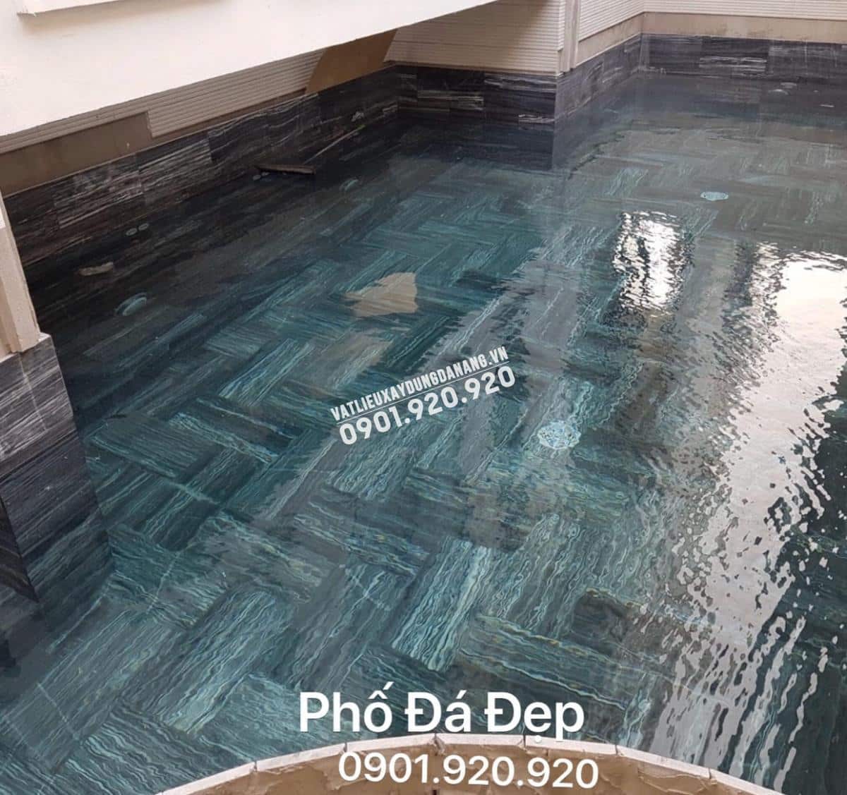 CHIÊM NGƯỠNG MỘT SỐ CÔNG TRÌNH HỒ BƠI LÁT ĐÁ SỌC DƯA ĐẸP