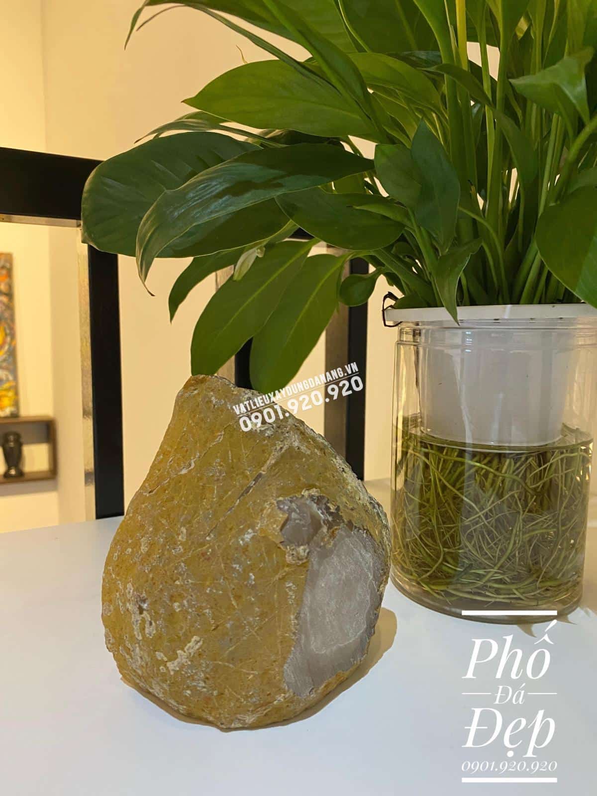 Hốc Đá Thạch Anh Trắng Tự Nhiên Nguyên Khối