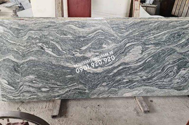 da-granite-op-tuong-phong-khach-eoTRPV